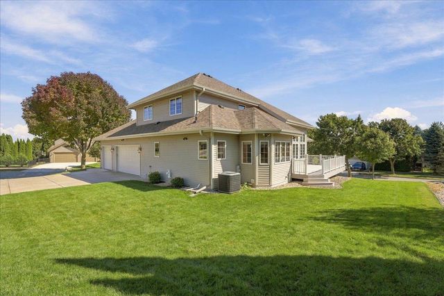 9101 Settlers Road, Madison, WI 53717