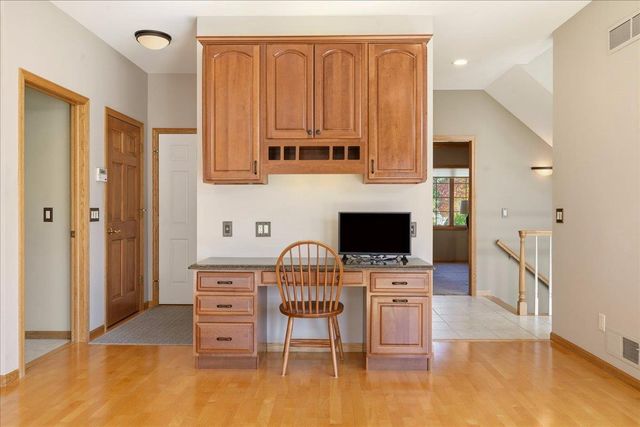 9101 Settlers Road, Madison, WI 53717