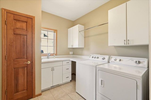 9101 Settlers Road, Madison, WI 53717