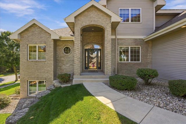 9101 Settlers Road, Madison, WI 53717