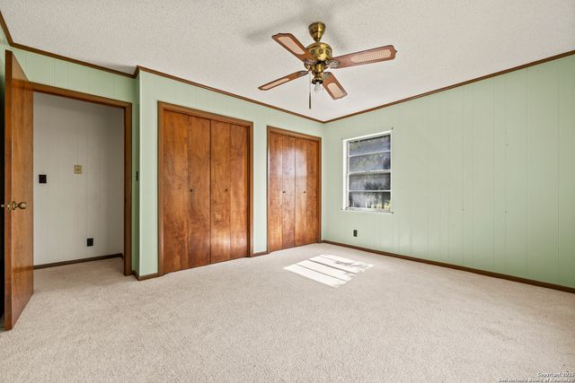 8218 N US HWY 87, Fredericksburg, TX 78624