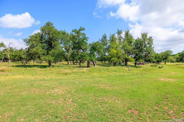 8218 N US HWY 87, Fredericksburg, TX 78624