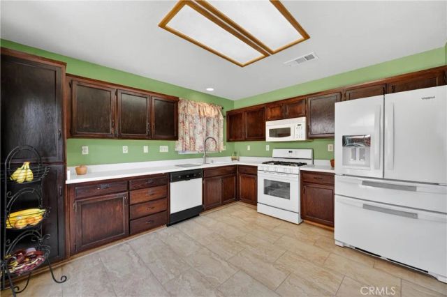 1204 Lilac Ridge, Perris, CA 92571