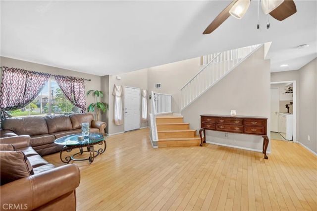 1204 Lilac Ridge, Perris, CA 92571