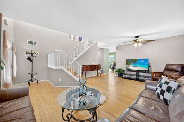 1204 Lilac Ridge, Perris, CA 92571