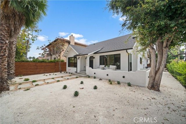 2203 Pelham Avenue, Los Angeles, CA 90064