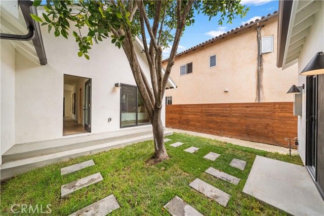 2203 Pelham Avenue, Los Angeles, CA 90064