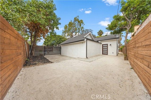 2203 Pelham Avenue, Los Angeles, CA 90064