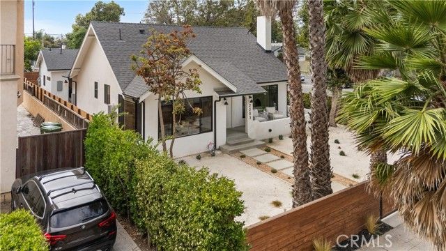 2203 Pelham Avenue, Los Angeles, CA 90064
