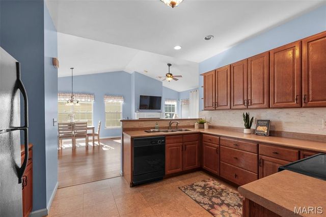 5939 Stephanie Green Court, Mehlville, MO 63129