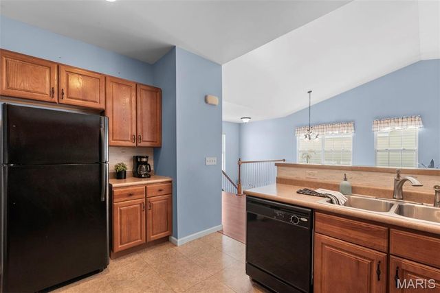 5939 Stephanie Green Court, Mehlville, MO 63129