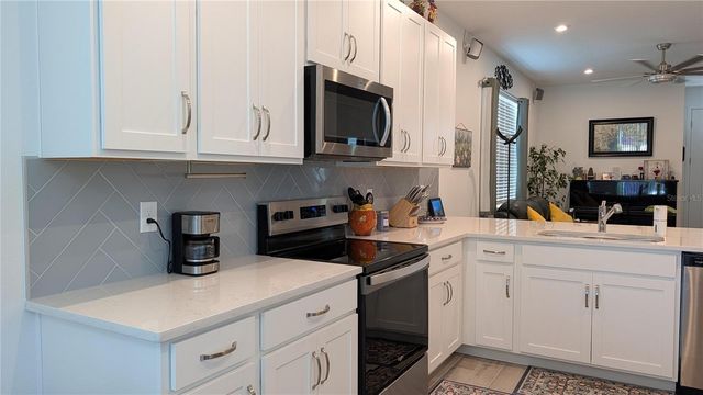 1378 TARFLOWER DRIVE, Winter Springs, FL 32708