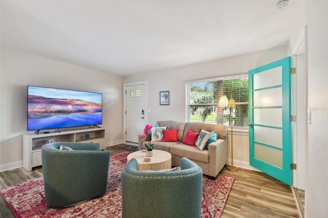 4324 S CLARK AVENUE, Tampa, FL 33611