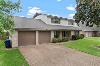 524 Rock Hollow Drive, Shreveport, LA 71115