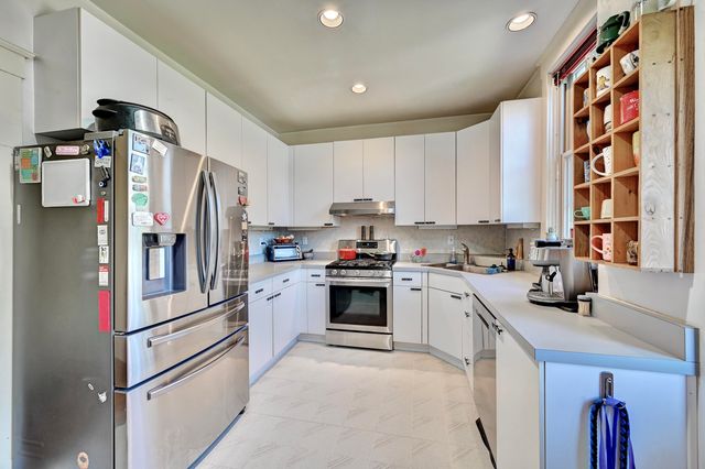 608 E 21st Street, Covington, KY 41014