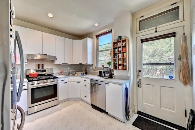 608 E 21st Street, Covington, KY 41014