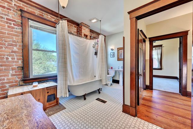 608 E 21st Street, Covington, KY 41014