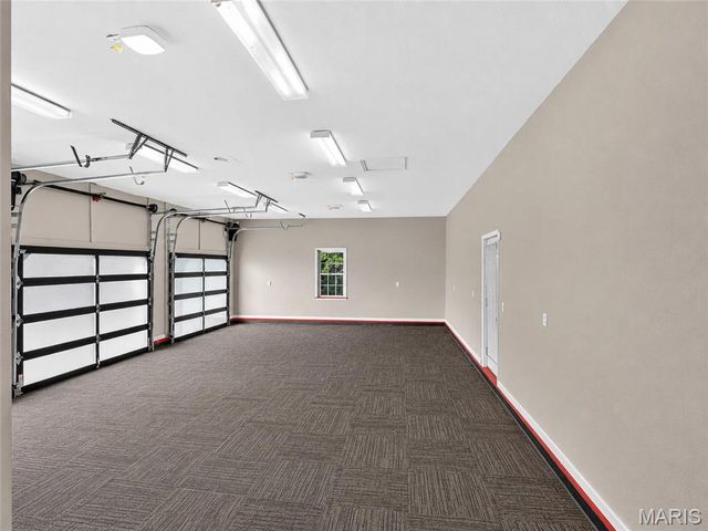 412 Willow Creek Drive, Farmington, MO 63640