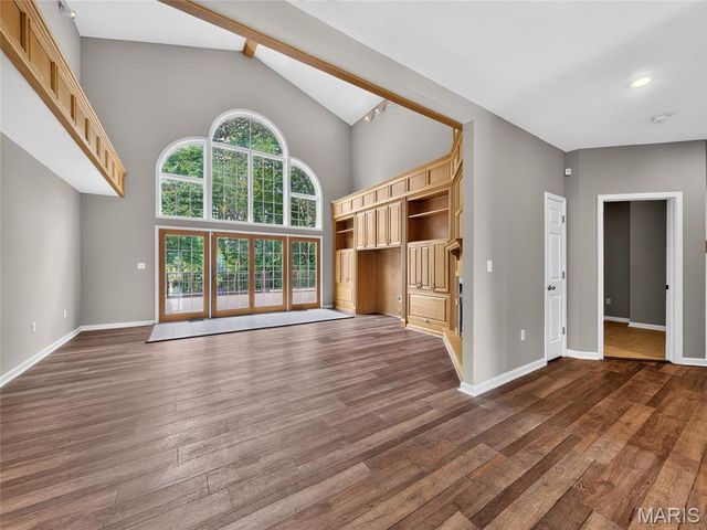 412 Willow Creek Drive, Farmington, MO 63640