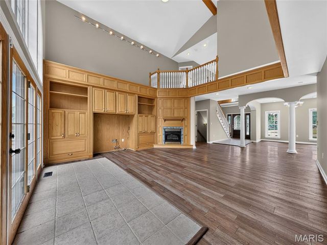 412 Willow Creek Drive, Farmington, MO 63640
