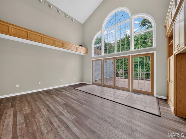 412 Willow Creek Drive, Farmington, MO 63640