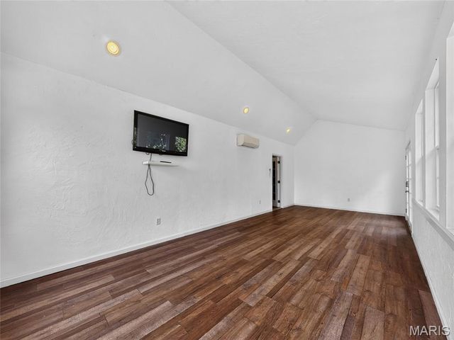 412 Willow Creek Drive, Farmington, MO 63640