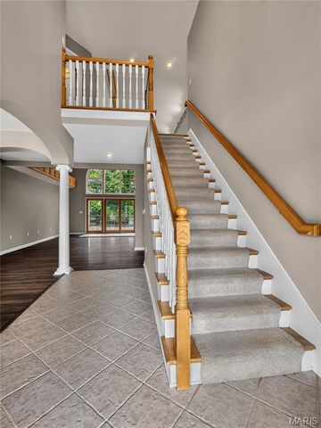 412 Willow Creek Drive, Farmington, MO 63640