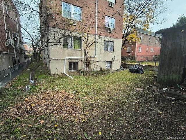 3315 Radcliff Avenue, Bronx, NY 10469