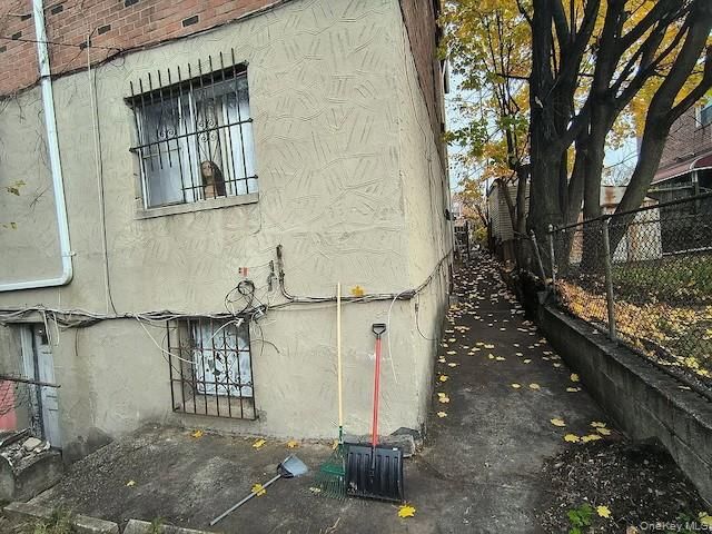 3315 Radcliff Avenue, Bronx, NY 10469