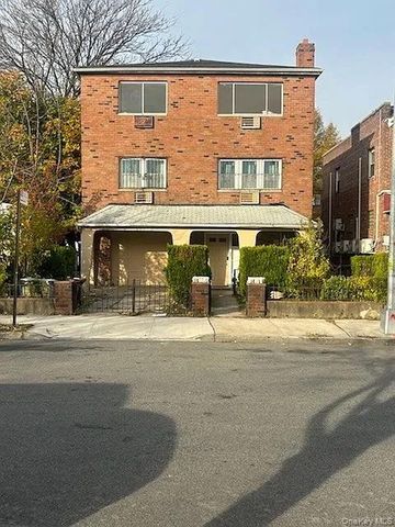 3315 Radcliff Avenue, Bronx, NY 10469