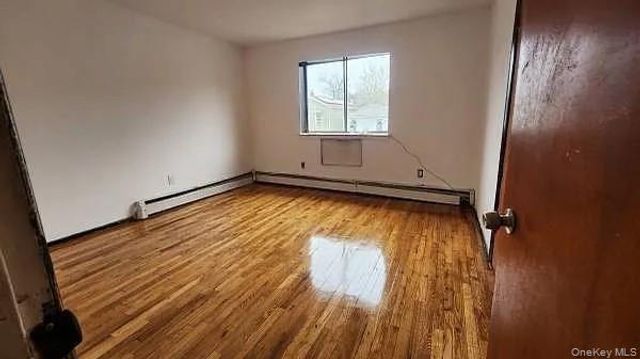 3315 Radcliff Avenue, Bronx, NY 10469