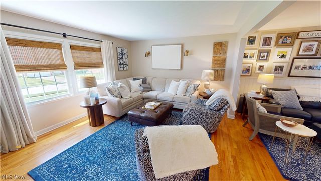 3857 Silver Wood Drive, Stow, OH 44224