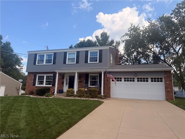 3857 Silver Wood Drive, Stow, OH 44224
