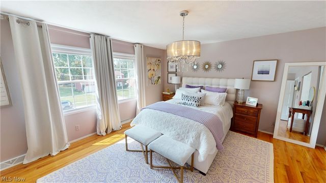 3857 Silver Wood Drive, Stow, OH 44224