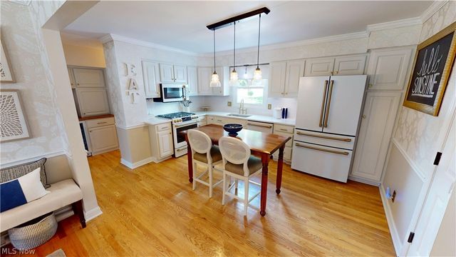 3857 Silver Wood Drive, Stow, OH 44224