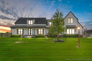 19021 E Chokeberry Street, Owasso, OK 74055