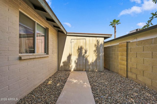 2301 E ALAMEDA Drive, Tempe, AZ 85282