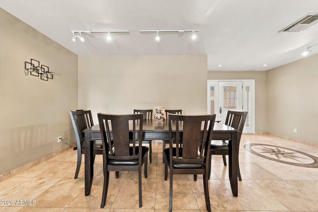 2301 E ALAMEDA Drive, Tempe, AZ 85282