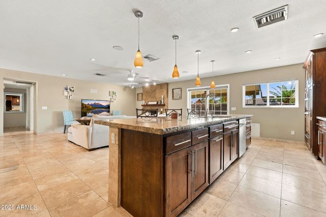 2301 E ALAMEDA Drive, Tempe, AZ 85282
