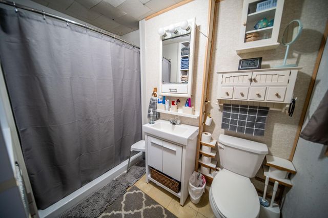 260 E 15th St, Saint Charles, MN 55972