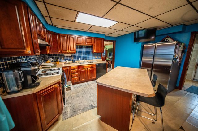 260 E 15th St, Saint Charles, MN 55972