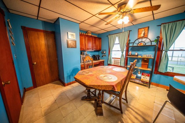 260 E 15th St, Saint Charles, MN 55972