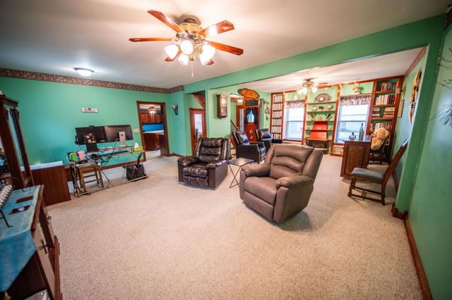 260 E 15th St, Saint Charles, MN 55972