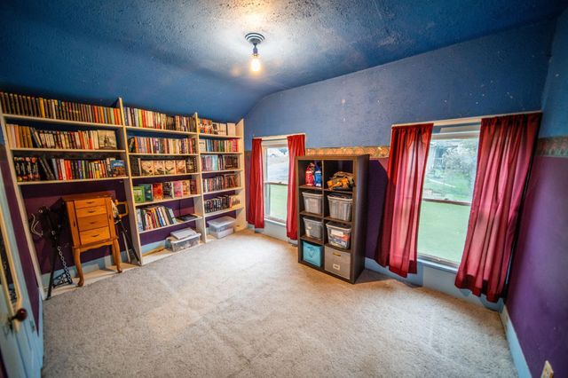 260 E 15th St, Saint Charles, MN 55972