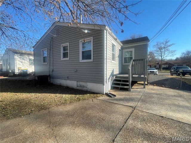 4507 Ashby Road, St Louis, MO 63074
