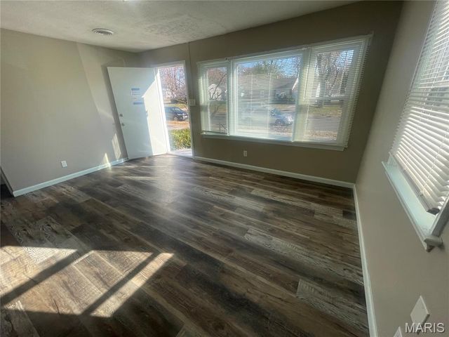 4507 Ashby Road, St Louis, MO 63074