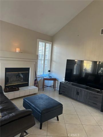 13361 Savanna, Tustin, CA 92782