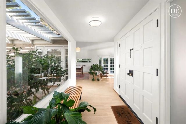 17 Rippling Stream, Irvine, CA 92603