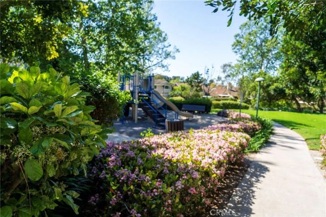 17 Rippling Stream, Irvine, CA 92603