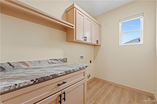 3001 Silver Oak Avenue, Mission, TX 78574